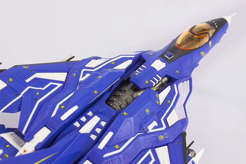 Raiden V Director´s Cut Plastic Model Kit 1/100 FT-00004A Azuma 2P Color Ver. 18 cm - Smalltinytoystore