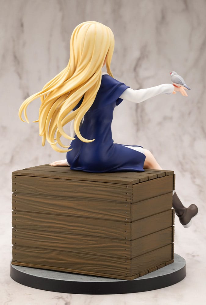 Sasaki and Peeps PVC Statue 1/7 Elsa 19 cm - Smalltinytoystore