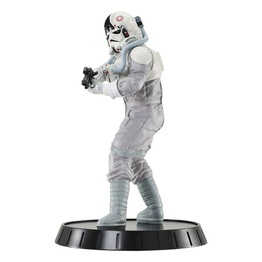 Star Wars: Das Imperium schlägt zurück Milestones Statue 1/6 AT-AT Pilot 30 cm - Smalltinytoystore