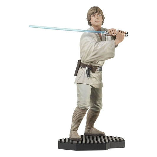 Star Wars Episode IV Milestones Statue 1/6 Luke Skywalker (Training) 30 cm - Smalltinytoystore