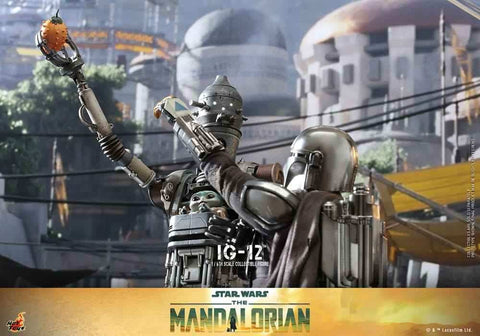 Star Wars The Mandalorian 1/6 IG-12 36 cm - Smalltinytoystore