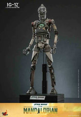 Star Wars The Mandalorian 1/6 IG-12 36 cm - Smalltinytoystore