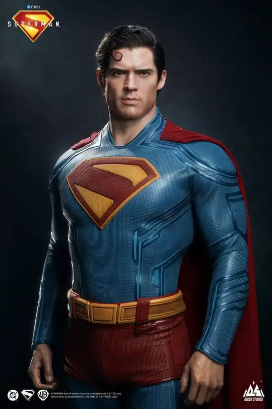Superman 2025 Life-Size Statue Superman 208 cm - Smalltinytoystore