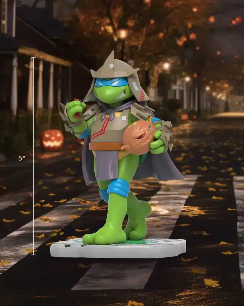 Teenage Mutant Ninja Turtles Figur Remixx Leonardo Cowa-BOO-nga! Edition 15 cm - Smalltinytoystore