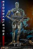 Terminator 2 Movie Masterpiece Die-cast Actionfigur 1/6 Endoskelett (Battle Damaged Version) 31 cm