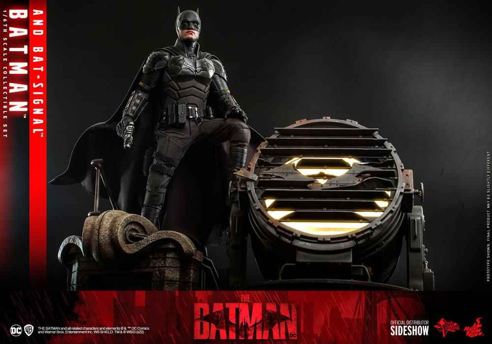 The Batman Movie Masterpiece 1/6 Batman with Bat-Signal 31 cm - Smalltinytoystore