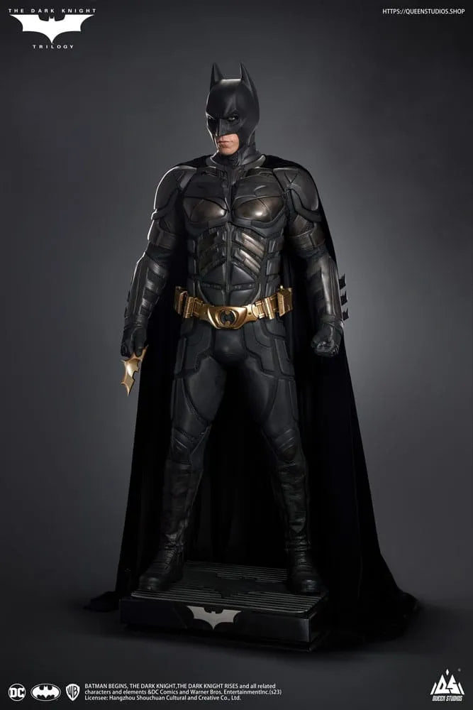 The Dark Knight Life-Size Statue Batman Deluxe Edition 207 cm - Smalltinytoystore