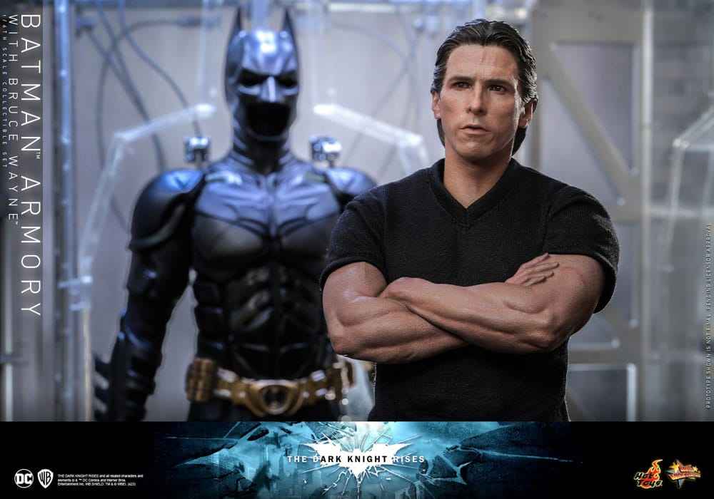 The Dark Knight Rises Movie Masterpiece & Diorama 1/6 Batman Armory with Bruce Wayne 30 cm - Smalltinytoystore