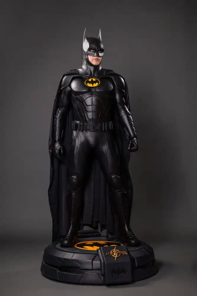 The Flash Life-Size Statue Batman Keaton 2 211 cm - Smalltinytoystore