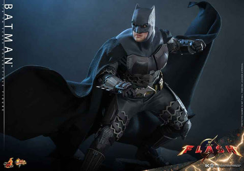 The Flash Movie Masterpiece mit Fahrzeug 1/6 Batman & Batcycle Set 30 cm - Smalltinytoystore