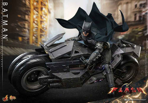 The Flash Movie Masterpiece mit Fahrzeug 1/6 Batman & Batcycle Set 30 cm - Smalltinytoystore