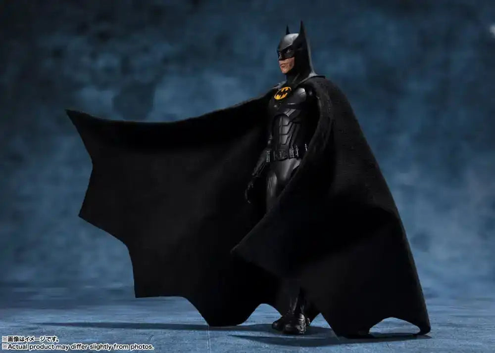 The Flash S.H. Figuarts Actionfigur Batman 15 cm - Smalltinytoystore