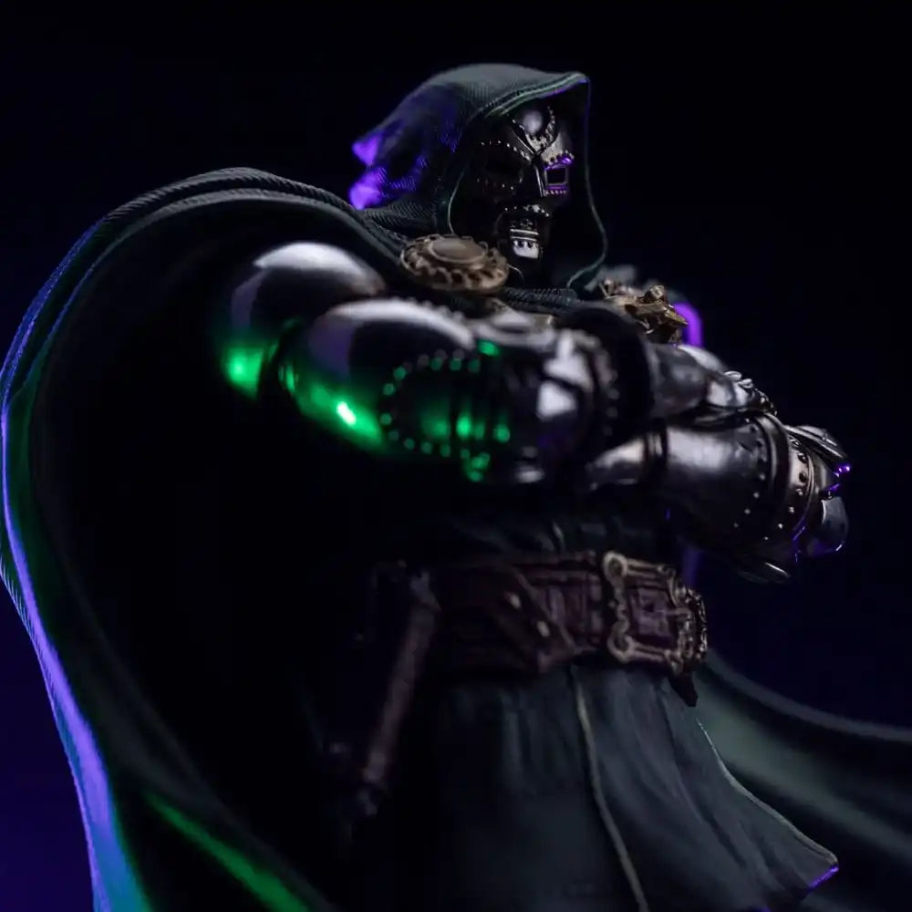 The Infinity Gauntlet Marvel Legends Diorama Art Scale Statue 1/10 Doctor Doom 30 cm - Smalltinytoystore