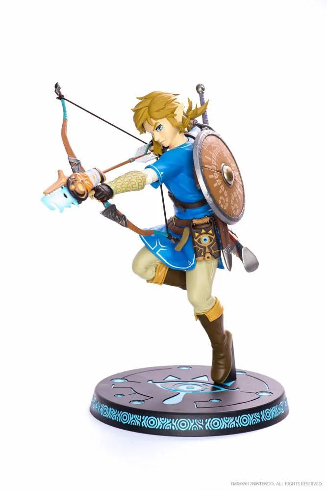 The Legend of Zelda Breath of the Wild PVC Statue Link 25 cm - Smalltinytoystore