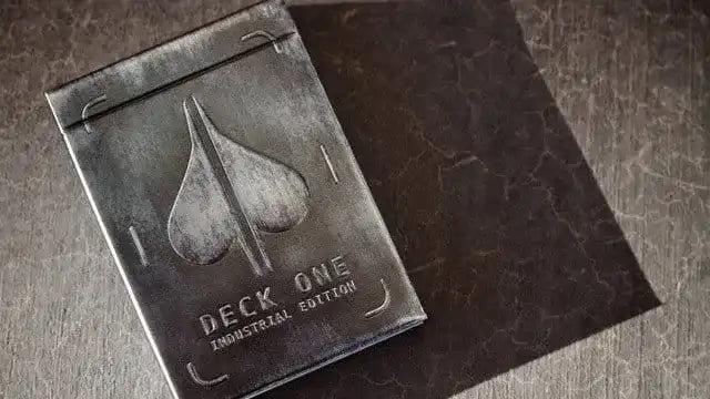 Theory 11 Spielkarten DeckONE