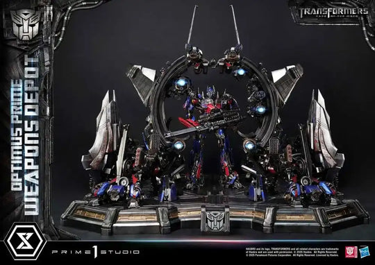 Transformers: Dark of the Moon (Film) Museum Masterline Statue Optimus Prime Weapons Depot 127 cm - Smalltinytoystore
