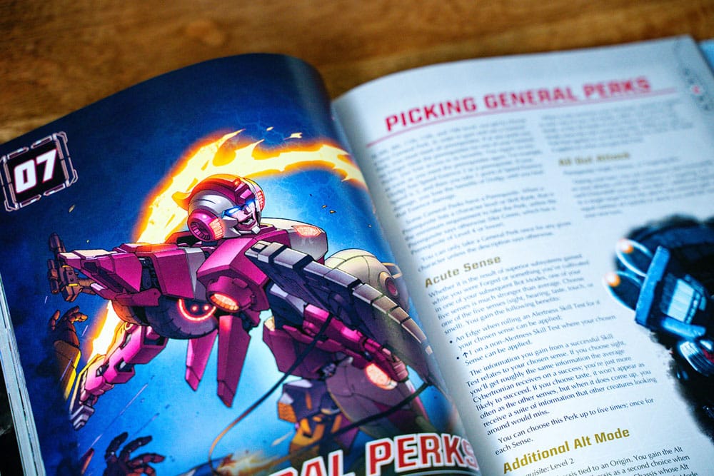 Transformers RPG Core Buch *Englische Version* - Smalltinytoystore