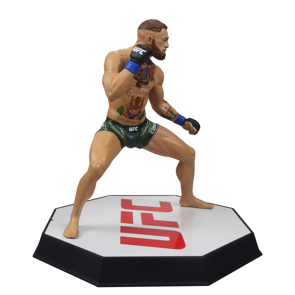 UFC Posed PVC Statue Conor McGregor 18 cm - Smalltinytoystore