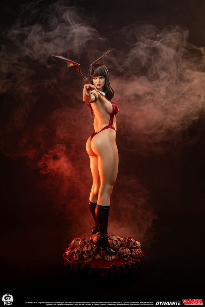 Vampirella Statue 1/2 Vampirella 112 cm - Smalltinytoystore