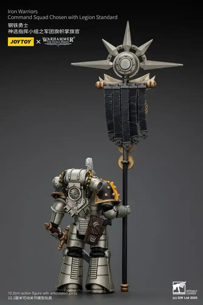 Warhammer The Horus Heresy Actionfigur 1/18 lron Warriors Command Squad Chosen with Legion Standard 12 cm - Smalltinytoystore