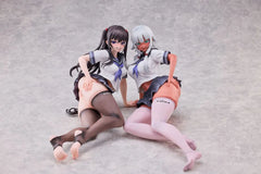 World Where the Thickness of a Girl's Thighs is Equal to Her Social Status Statuen 1/5 Raura Aiza & Iroha Shishikura 14 cm - Smalltinytoystore