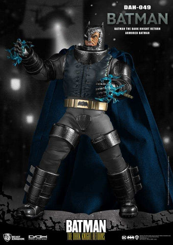 Batman The Dark Knight Returns Dynamic 8ction Heroes 1/9 Armored Batman 21 cm