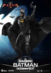 The Flash Dynamic 8ction Heroes Actionfigur 1/9 Batman Modern Suit 24 cm