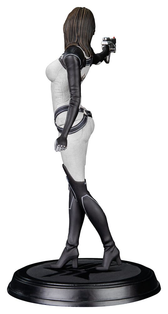 Mass Effect PVC Figur Miranda Lawson 22 cm