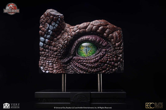 Jurassic Park III Replik Spinosaurus Eye Prop (Reproduction) 39 cm