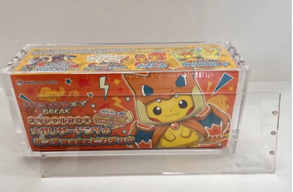 Evoretro Magnetisches Acryl Display Case für Pokémon Center Japanische Special Poncho Pikachu Box