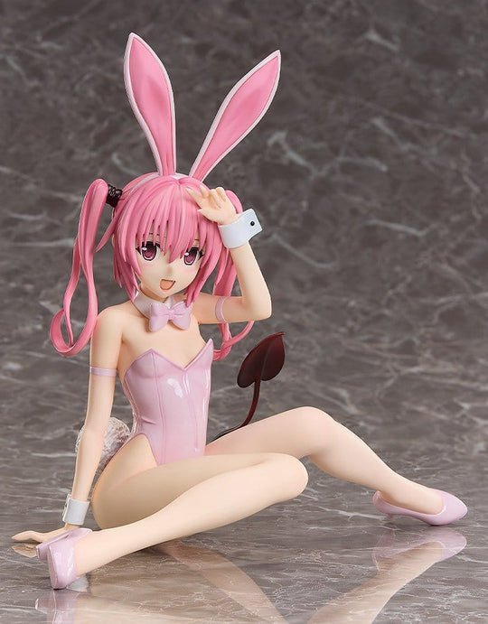 To Love-Ru Darkness PVC Figur 1/4 Nana Astar Deviluke Bare Leg Bunny Ver. 26 cm