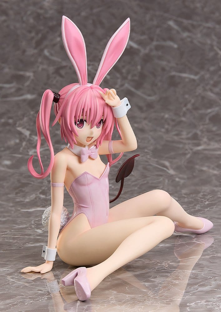 To Love-Ru Darkness PVC Figur 1/4 Nana Astar Deviluke Bare Leg Bunny Ver. 26 cm
