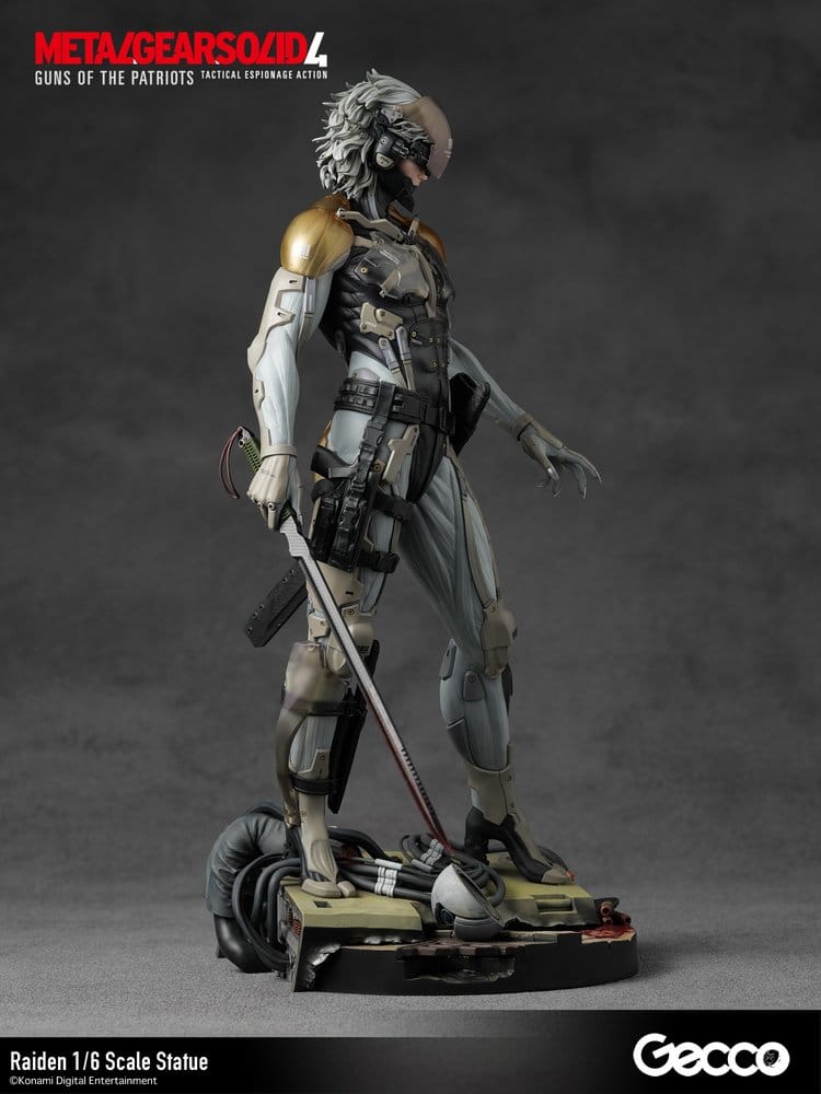 Metal Gear Solid 4 Guns of the Patriots Statue 1/6 Raiden 32 cm