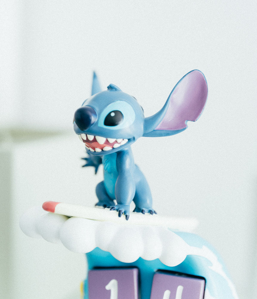 Stitch 3D Ewiger Kalender Surfer