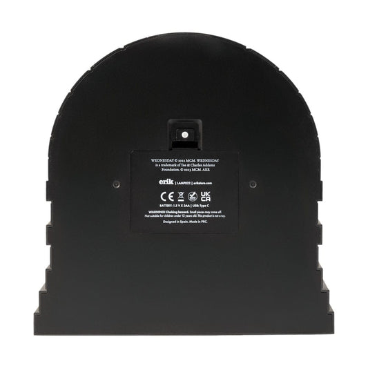 Wednesday Lampe mit USB-C Ophelia Hall Window