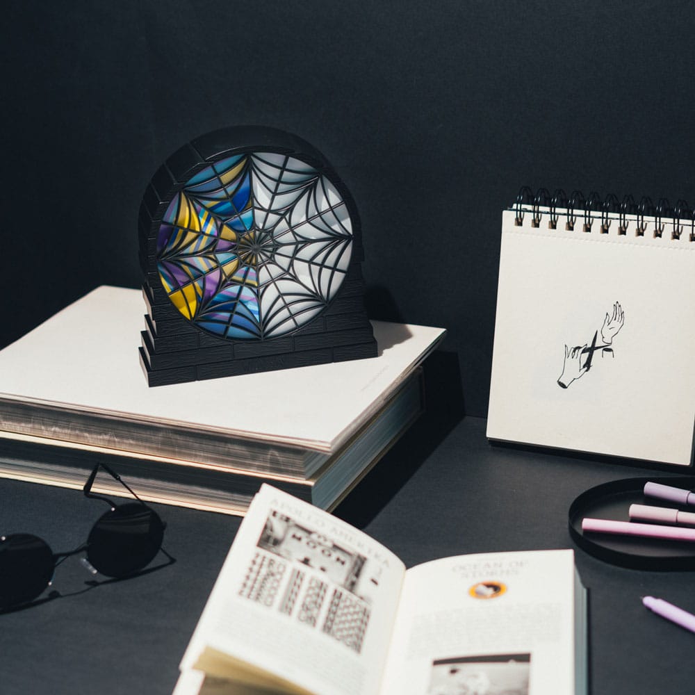 Wednesday Lampe mit USB-C Ophelia Hall Window