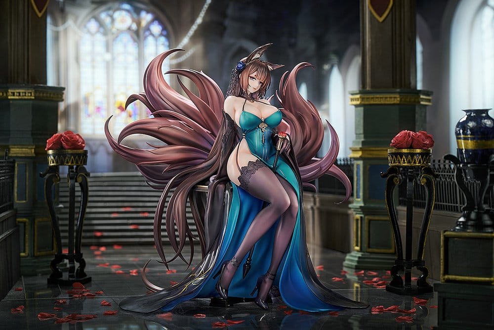 Azur Lane PVC Statue 1/7 Amagi: Throne of Fallen Petals Ver. 27 cm