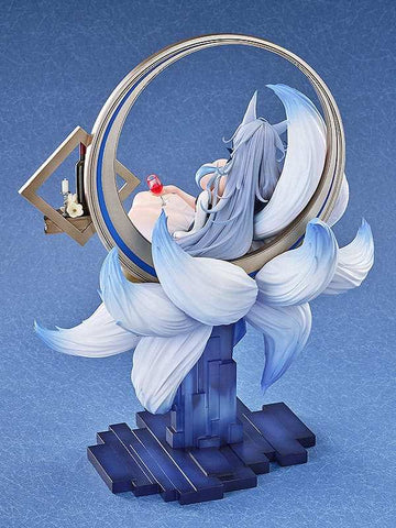 Azur Lane PVC Statue 1/7 Shinano: Dreams of the Hazy Moon 33 cm