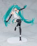 Hatsune Miku GT Project Plastic Model Kit Reincarnation Racing Miku: 2013 Ver. 19 cm