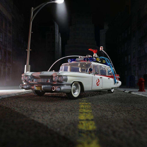 Ghostbusters Plasma Series Fahrzeug 1/18 Ecto-1 (1984) - Smalltinytoystore