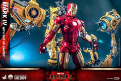 Iron Man 2 1/4 Iron Man Mark IV mit Suit-Up Gantry 49 cm  HOT TOYS