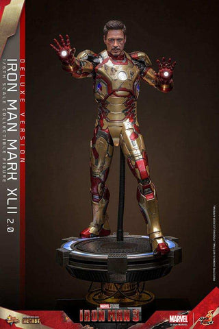 Iron Man 3 Movie Masterpiece Diecast 1/6 Iron Man Mark XLII (2.0) Deluxe HOT TOYS