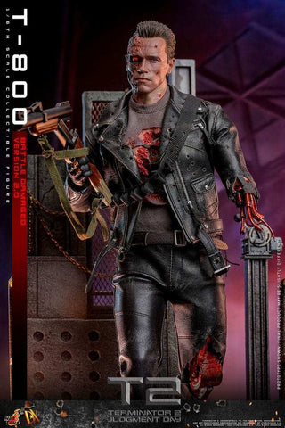 Terminator 2 Movie Masterpiece 1/6 T-800 Battle Damaged Version 2.0 HOT TOYS