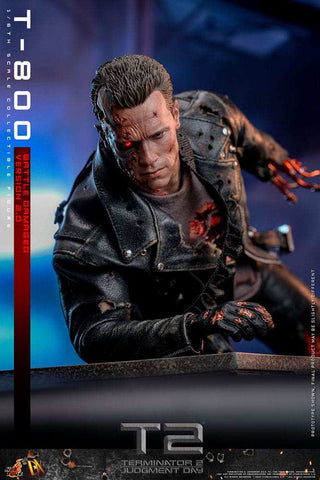 Terminator 2 Movie Masterpiece 1/6 T-800 Battle Damaged Version 2.0 HOT TOYS