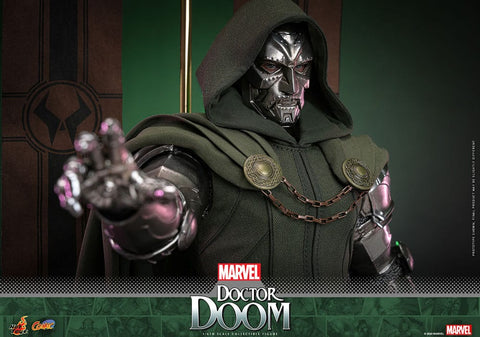 Marvel Comic Masterpiece 1/6 Doctor Doom 33 cm HOT TOYS