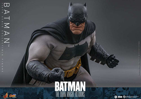 Batman: The Dark Knight Returns Comic Masterpiece Actionfigur 1/6 Batman 32 cm HOT TOYS