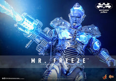 Batman & Robin Movie Masterpiece Actionfigur 1/6 Mr. Freeze HOT TOYS