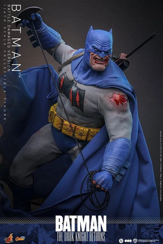 Batman: The Dark Knight Returns Comic Masterpiece Actionfigur 1/6 Batman (Battle Damaged Version) 32 cm