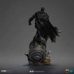 DC Comics BDS Art Scale Statue 1/10 Batman Deluxe (Black Version Exclusive) heo EU Exclusive 30 cm