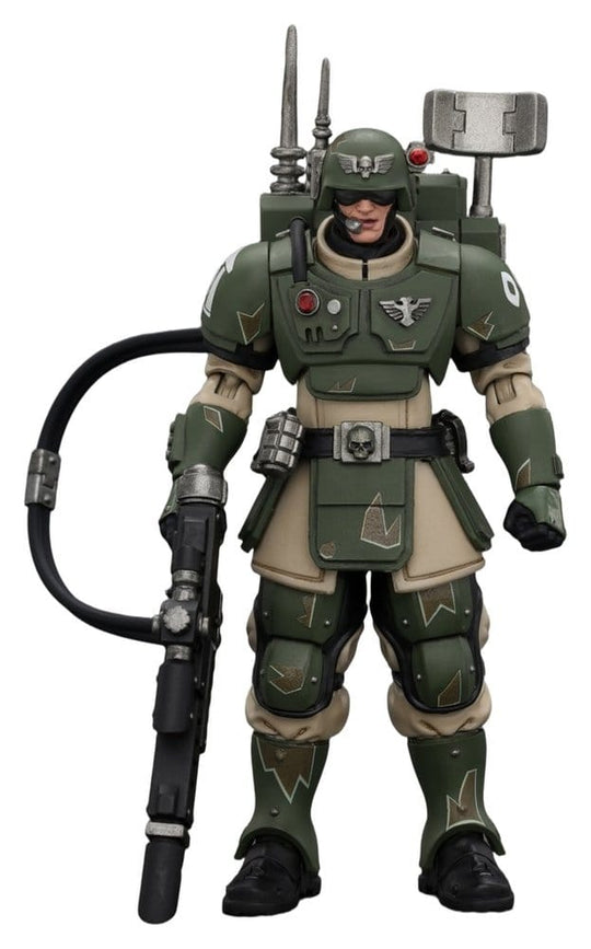 Warhammer Actionfigur Astra Militarum Kasrkin 3 with Hot-shot Lasgun and Vox-caster